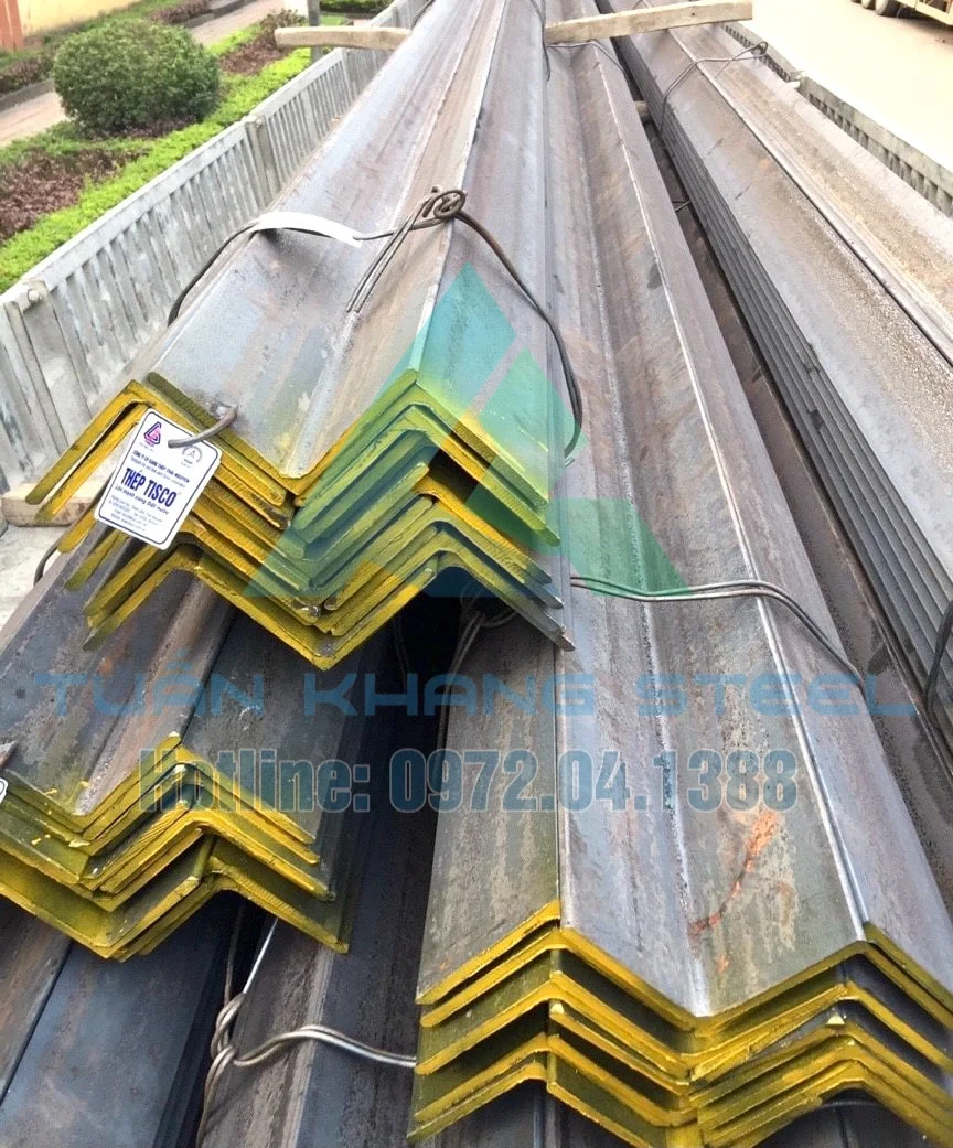 So sánh chi tiết Thép hình góc V(L) đen và mạ kẽm: Ưu nhược điểm & Ứng dụng thực tế