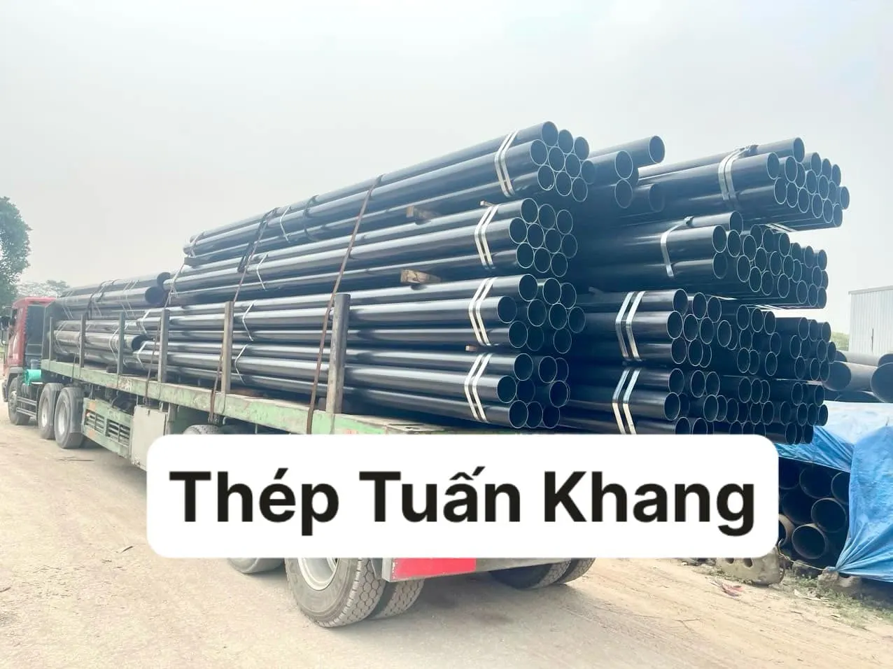 🔍 Phân Biệt Chi Tiết Ống Thép Đúc và Ống Thép Hàn – Chọn Loại Nào Cho Dự Án Của Bạn?