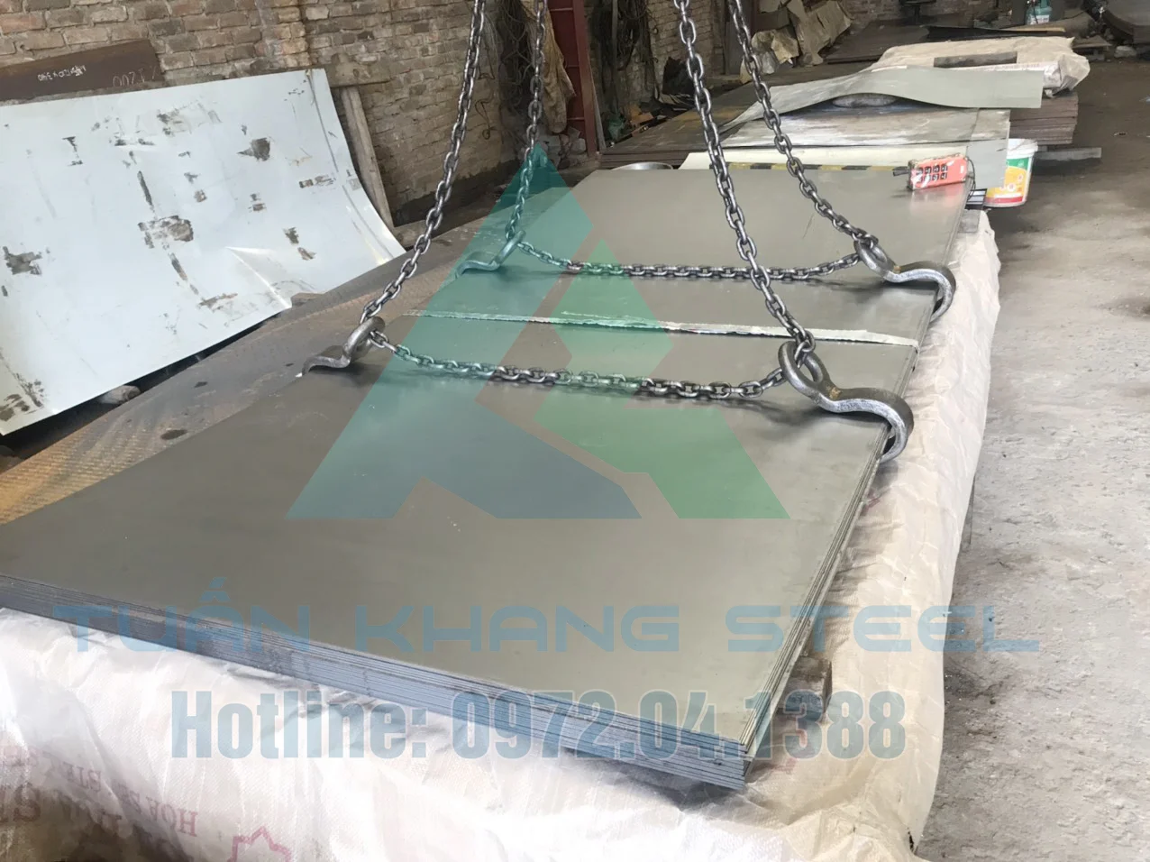 Thép Tấm – Tìm Hiểu Chi Tiết Vật Liệu Chủ Chốt Trong Ngành Xây Dựng và Công Nghiệp