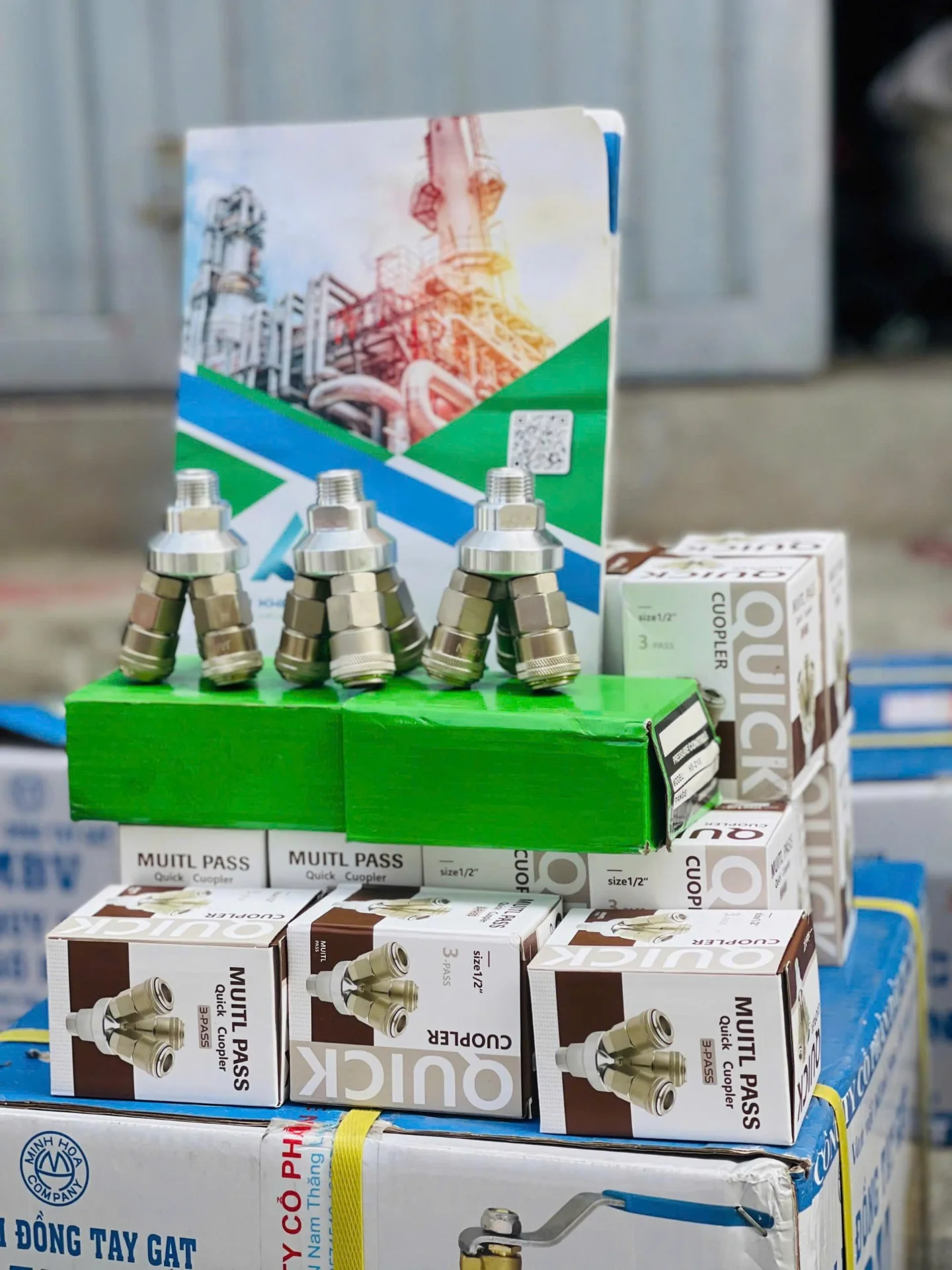 Chạc chia khí nén 2 ngả và 3 ngả – Giải pháp kết nối thông minh cho hệ thống khí nén hiện đại