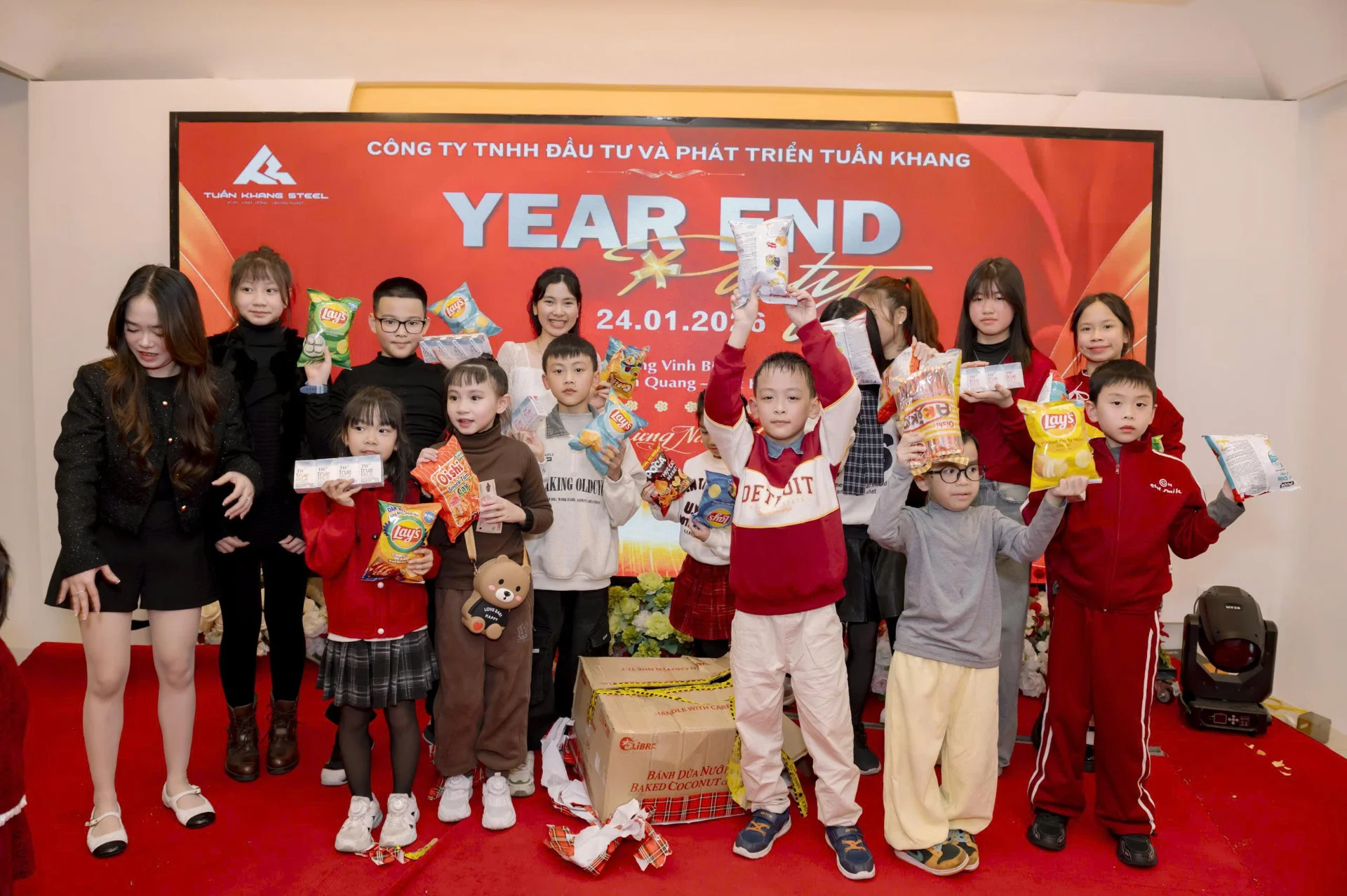 YEAR END PARTY 2025 TUẤN KHANG – GẮN KẾT ĐỂ CÙNG PHÁT TRIỂN