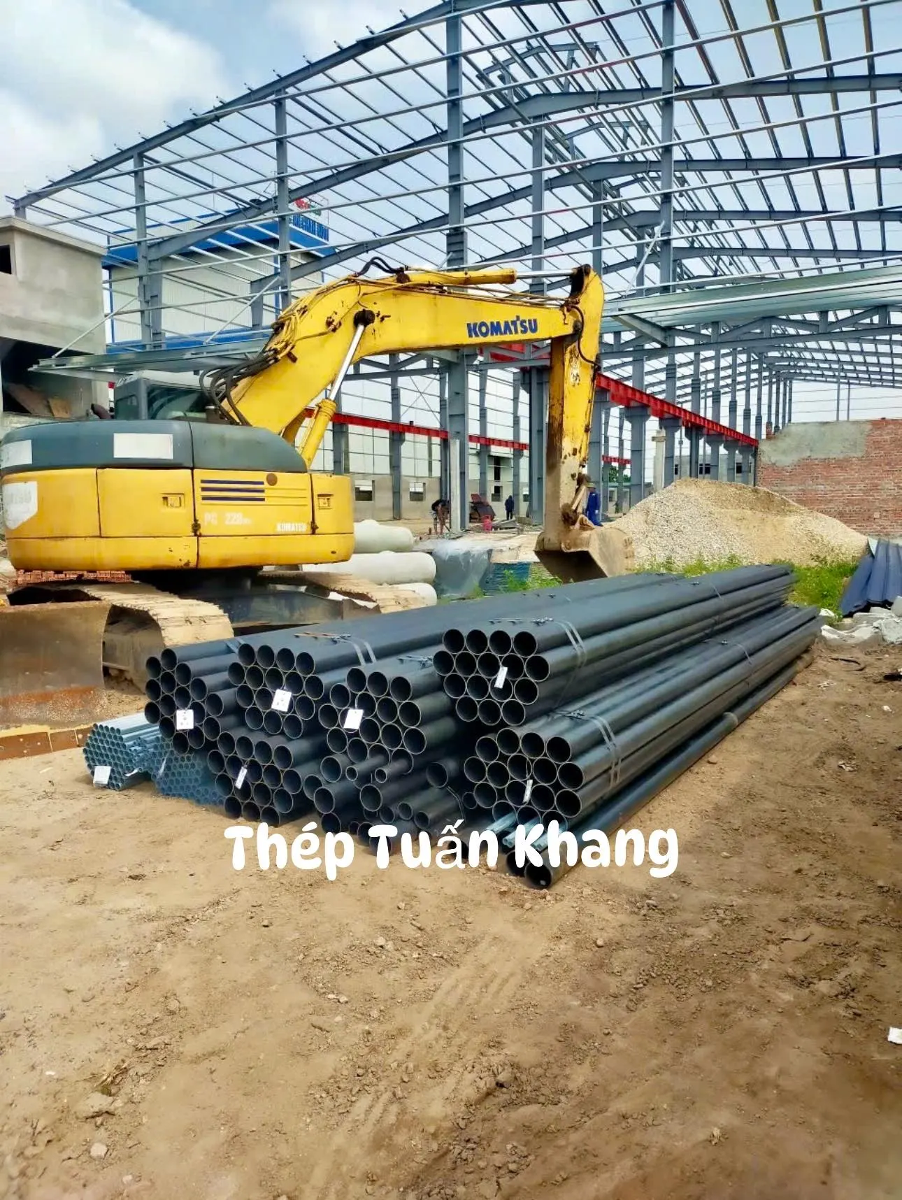 Ống Mạ Kẽm (Ống Tôn Mạ, Mạ Điện) và Ống Mạ Kẽm Nhúng Nóng Là Gì? Cách Phân Biệt & Ứng Dụng Chuẩn Nhất